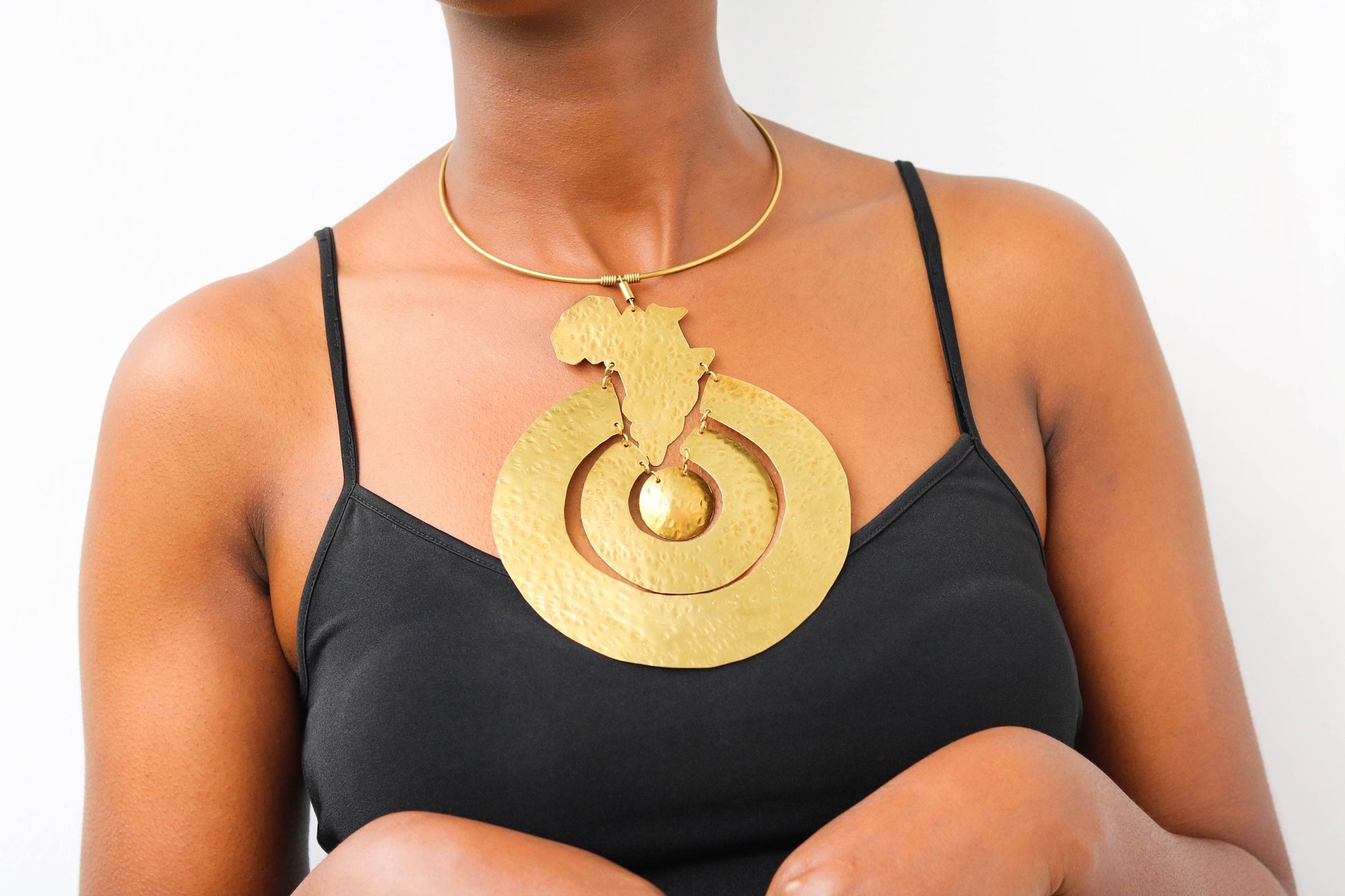 "Exquisite African Brass Pendant Necklace - Perfect Christmas Gift for Her!"