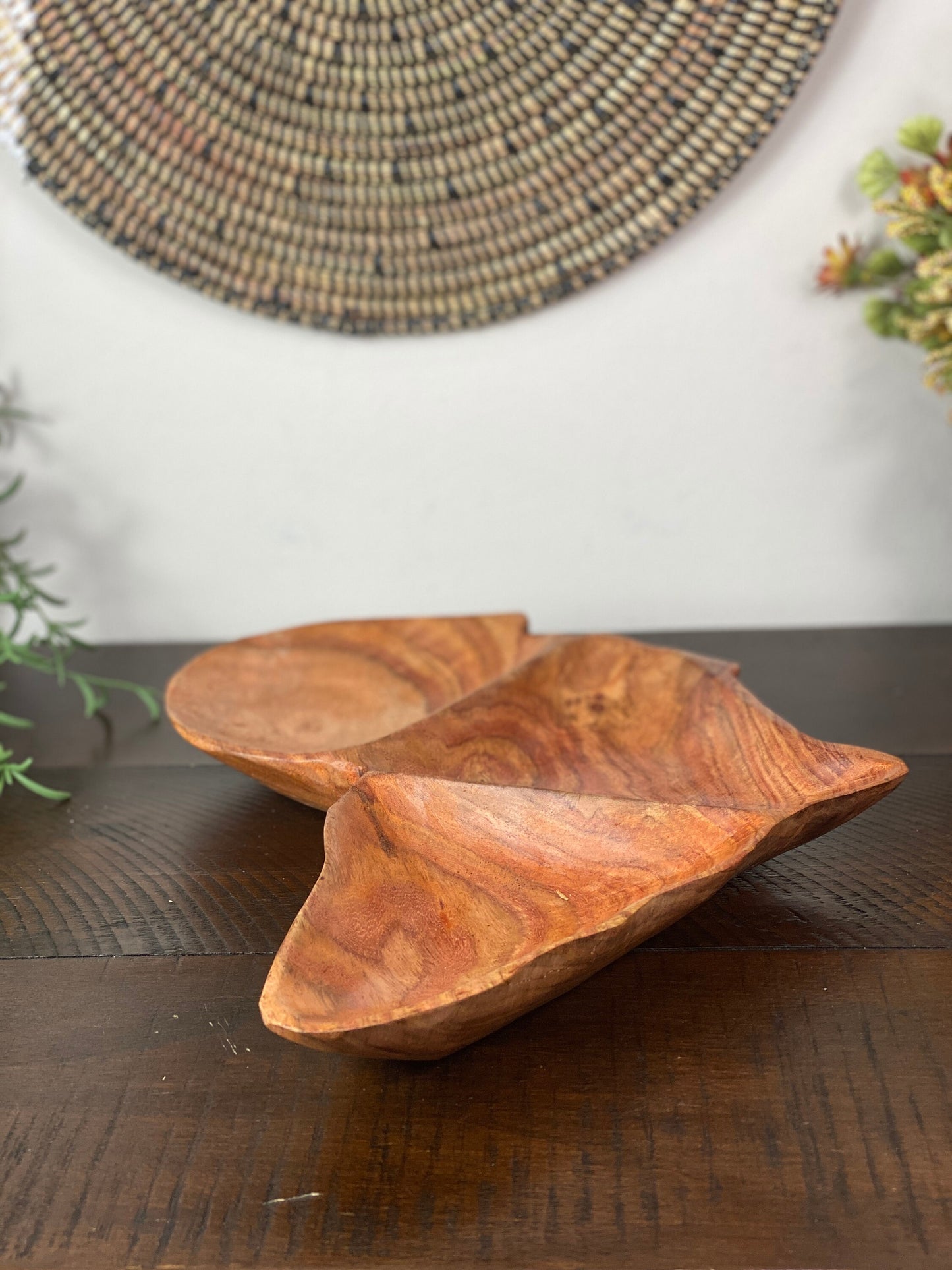 An Africa Wooden Plate| Serving Tray | Snack Tray | Eco Plate |Gift Idea| Nut Platter |Housewarming Decorative Wooden Platter |Gift for Her.