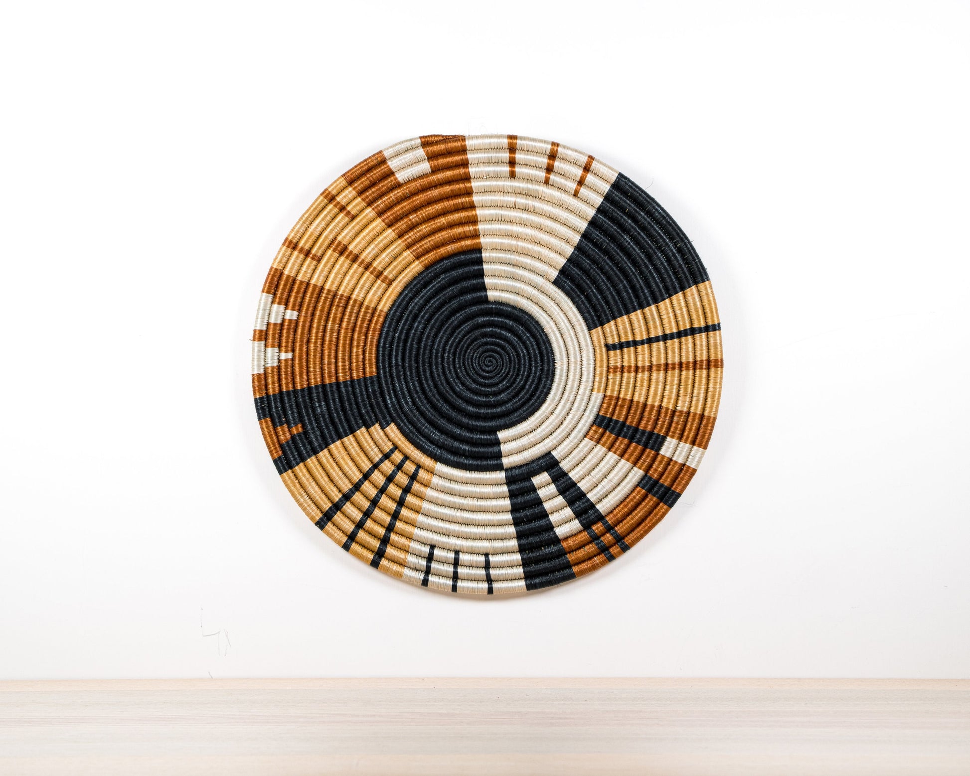 Traditional African Handwoven Wall Plate | Placemat | Trivet | Made in Rwanda | 100% Natural | Fair Trade | Sustainable | Home Decor